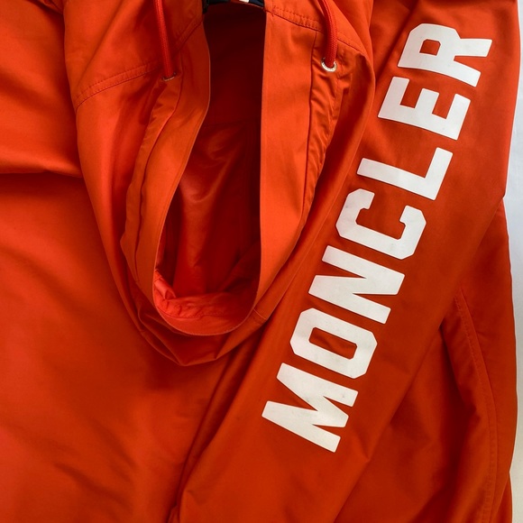Moncler Montreal logo print shell jacket - Picture 7 of 8